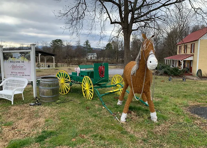 Bill\'S On Little Pigeon River
